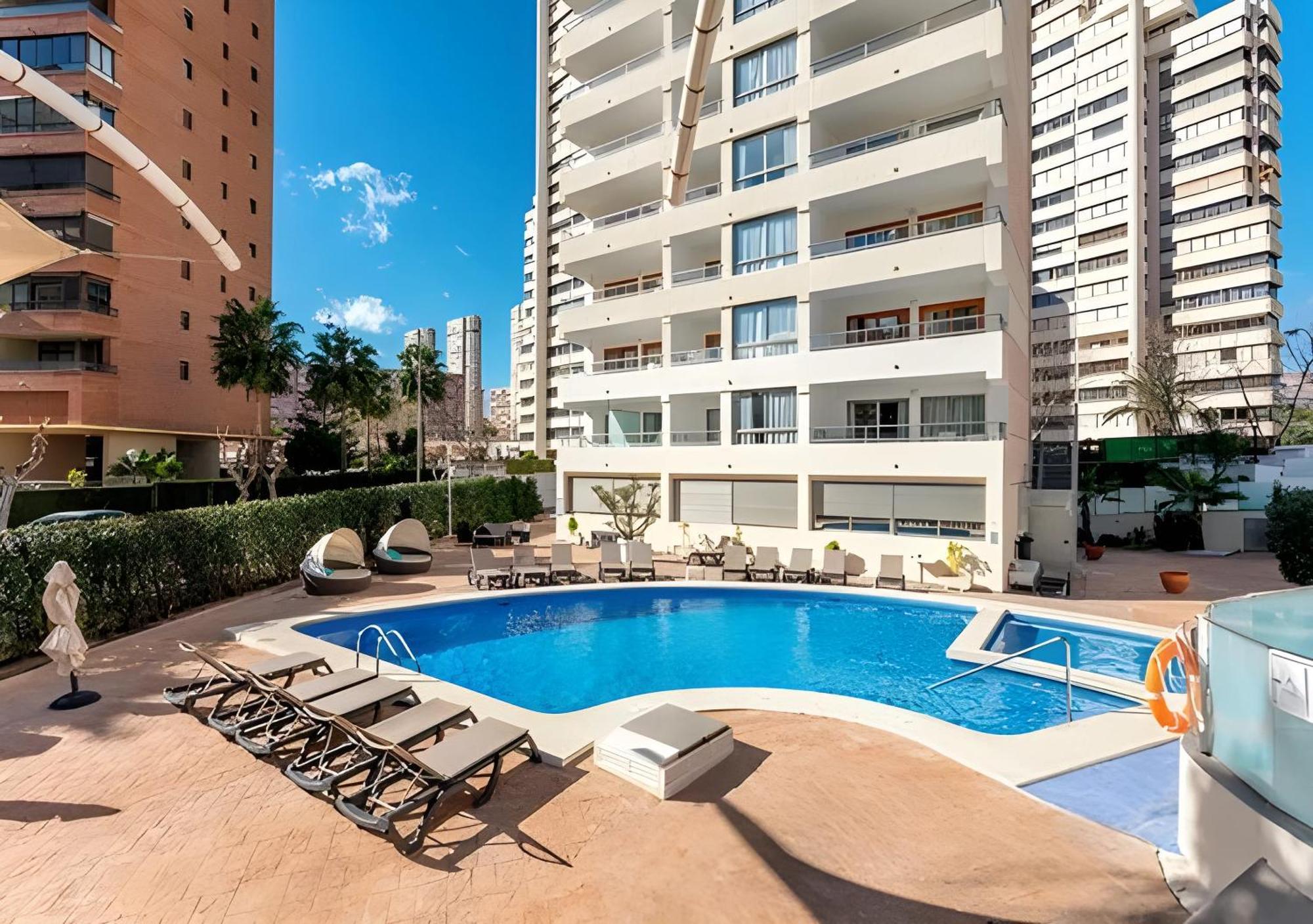 Flamingo Beach Resort - Adults Recommended Benidorm Dış mekan fotoğraf